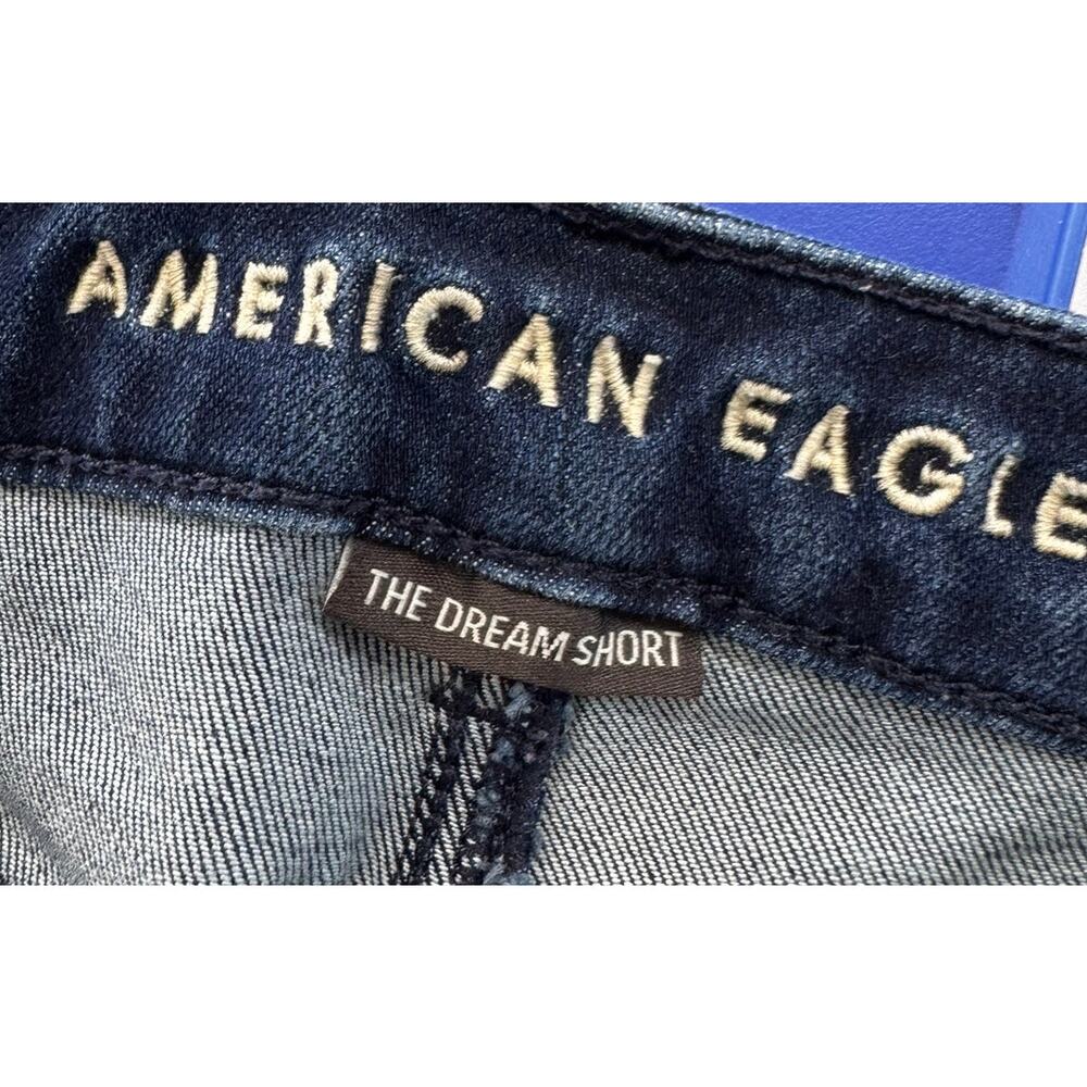 American Eagle The Dream Short Womens Size 6 Blue Denim Button Fly Shorts - Picture 3 of 9